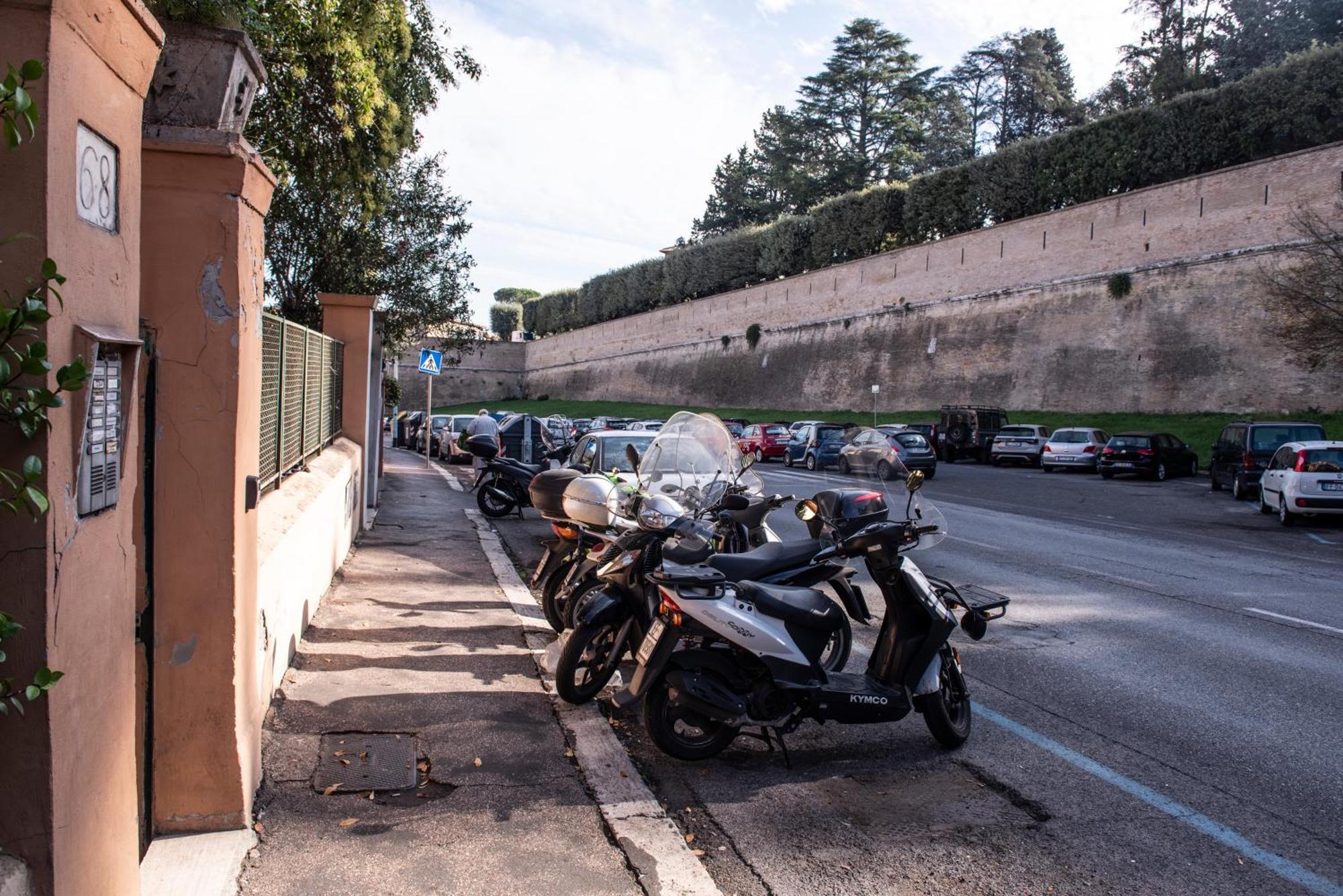 Claudia Vatican House Roma Exterior foto